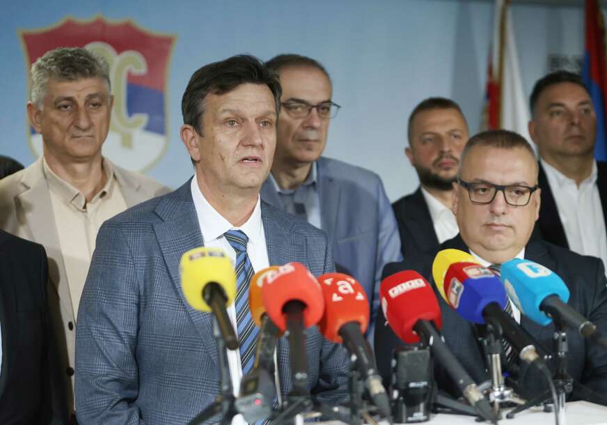 SDS PRVI „POTEGAO“ Kakve su šanse Blanuše u DUELU s kandidatom SNSD