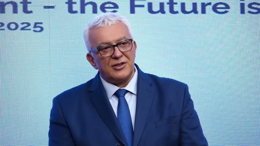 Bratanac Andrije Mandića ukrao službeni automobil Bratanac Andrije Mandića ukrao službeni automobil