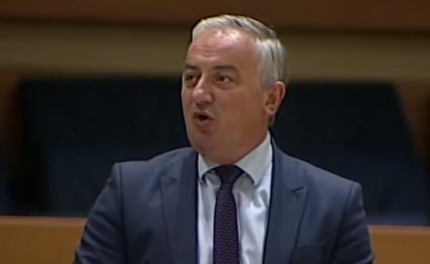 Umjesto počinilaca, Borenović dobio policijsku zaštitu