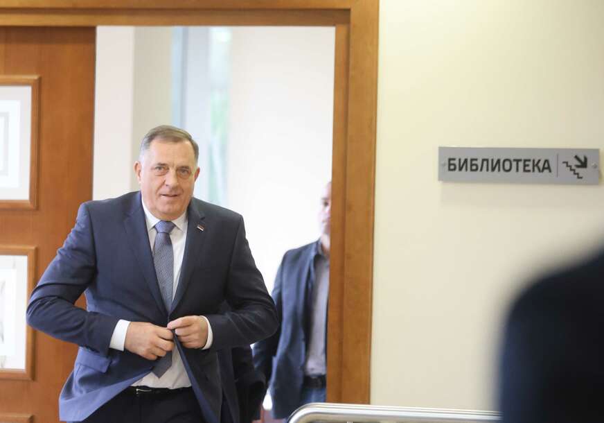 „PAKET IZDAJNIŠTVA“ Prijevremeni izbori u Srpskoj vise o koncu, evo ko očekuje DODIKOV POVRATAK „PAKET IZDAJNIŠTVA“ Prijevremeni izbori u Srpskoj vise o koncu, evo ko očekuje DODIKOV POVRATAK