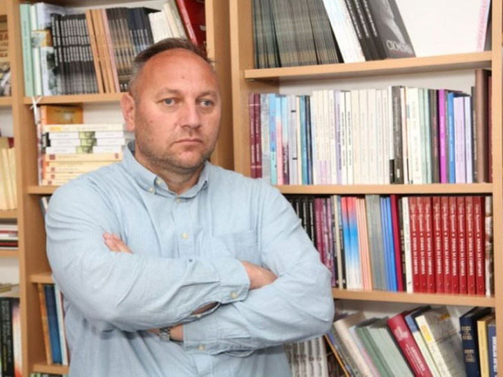 Zapis o Milu Lomparu Zapis o Milu Lomparu