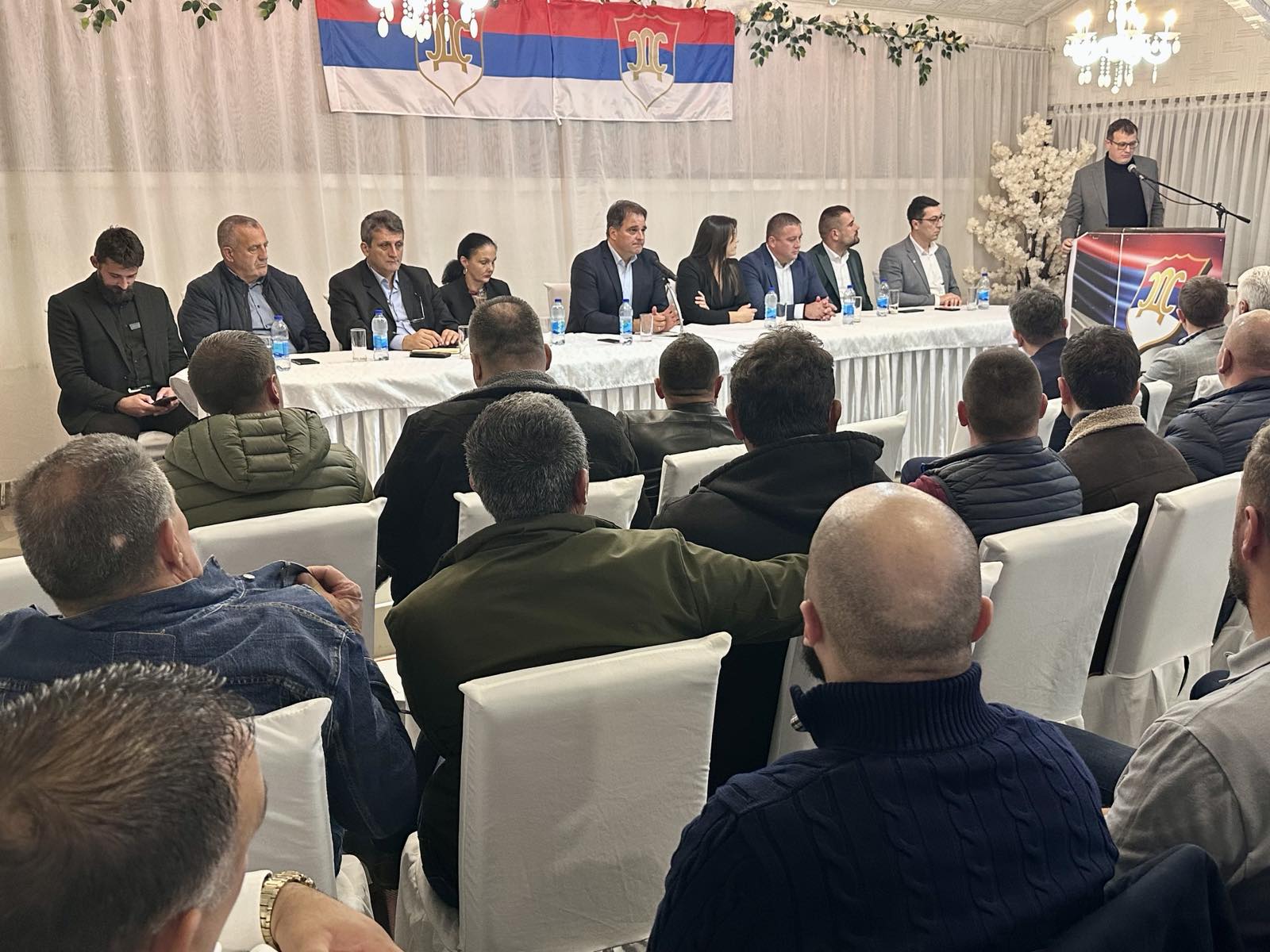 Dostojan doček Blanuše u SDS Gacko Dostojan doček Blanuše u SDS Gacko
