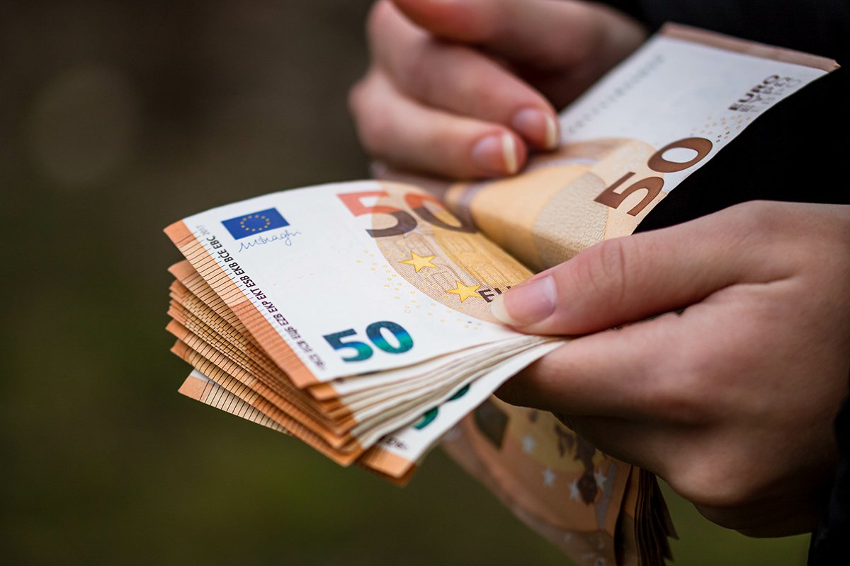Gdje uložiti 10.000, 50.000 ili 150.000 evra Gdje uložiti 10.000, 50.000 ili 150.000 evra