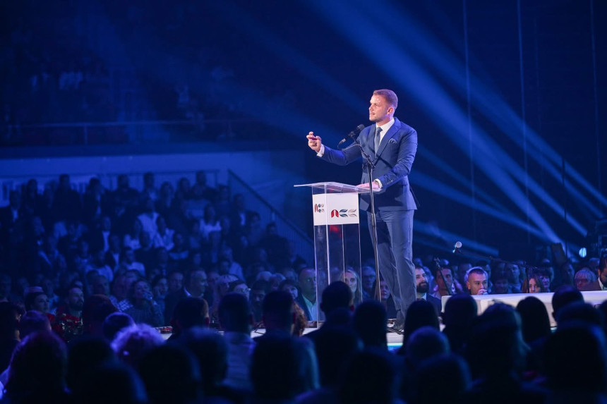 Stanivuković: Poziv Amerikancima za posmatrače – izdajnička poruka SNSD-a Stanivuković: Poziv Amerikancima za posmatrače – izdajnička poruka SNSD-a