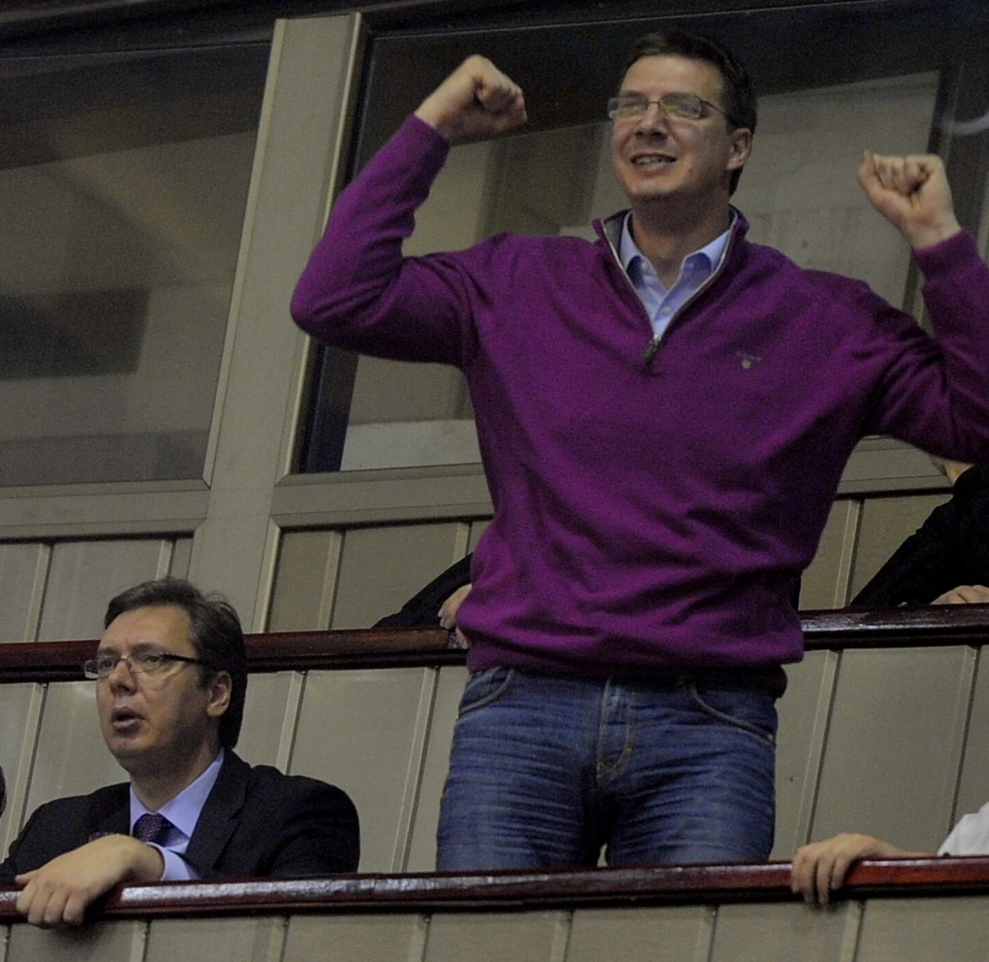 Otkrivamo: Vlast žuri da se obračuna sa TOK – MUP zadržava novu Skaj prepisku u kojoj se spominju braća Vučić