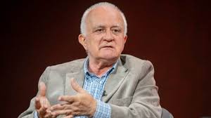 Dušan Janjić Dodiku: “Dobrodošao u penzionere! Ne možeš Boga prevariti, ubuđo si se!” Dušan Janjić Dodiku: “Dobrodošao u penzionere! Ne možeš Boga prevariti, ubuđo si se!”