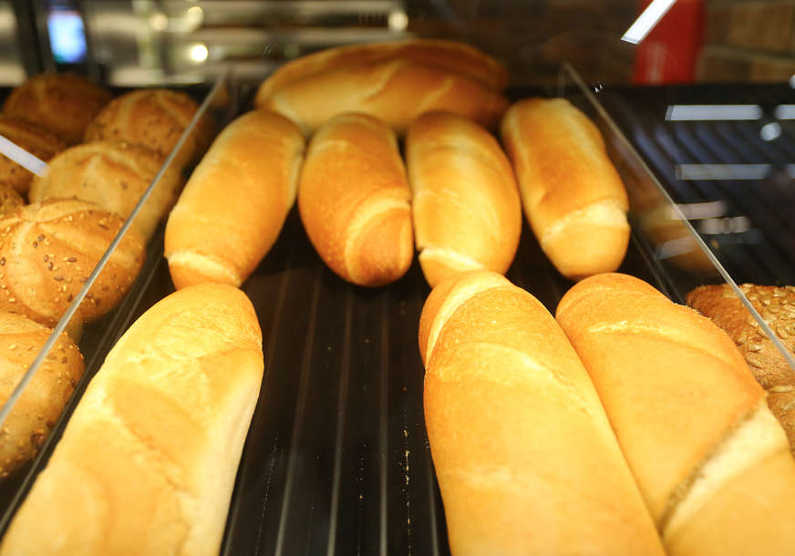 Nova poskupljenja na pomolu: Da li će rast minimalne plate u Srpskoj uticati na cijenu hljeba?