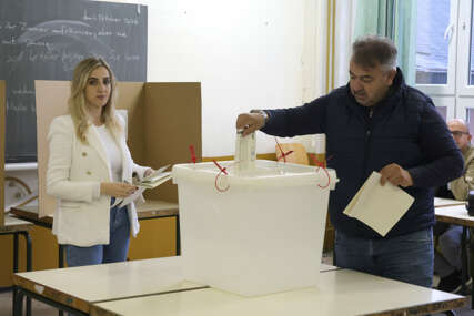 Kako spriječiti izborne krađe: Fokus opozicije na DOBOJU i ZVORNIKU Kako spriječiti izborne krađe: Fokus opozicije na DOBOJU i ZVORNIKU