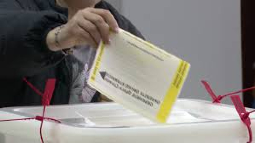 CIK BiH putem pošte prima glasove pet dana nakon izbora CIK BiH putem pošte prima glasove pet dana nakon izbora