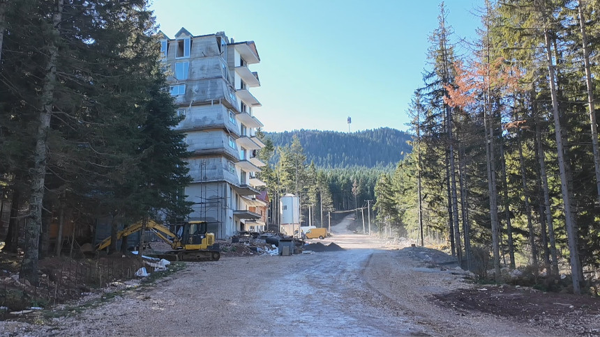 Park prirode samo na papiru, na Trebeviću se uveliko gradi Park prirode samo na papiru, na Trebeviću se uveliko gradi