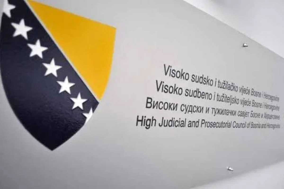 „Trojka“ sad protiv zakona o VSTS-u čije je neusvajanje kritikovala „Trojka“ sad protiv zakona o VSTS-u čije je neusvajanje kritikovala