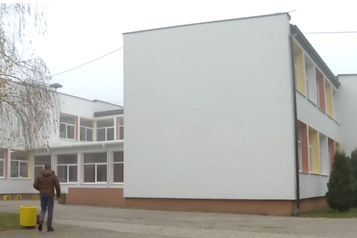 Pada li zid ćutanja o šokantnom vršnjačkom nasilju u školi u Mrkonjić Gradu? Pada li zid ćutanja o šokantnom vršnjačkom nasilju u školi u Mrkonjić Gradu?