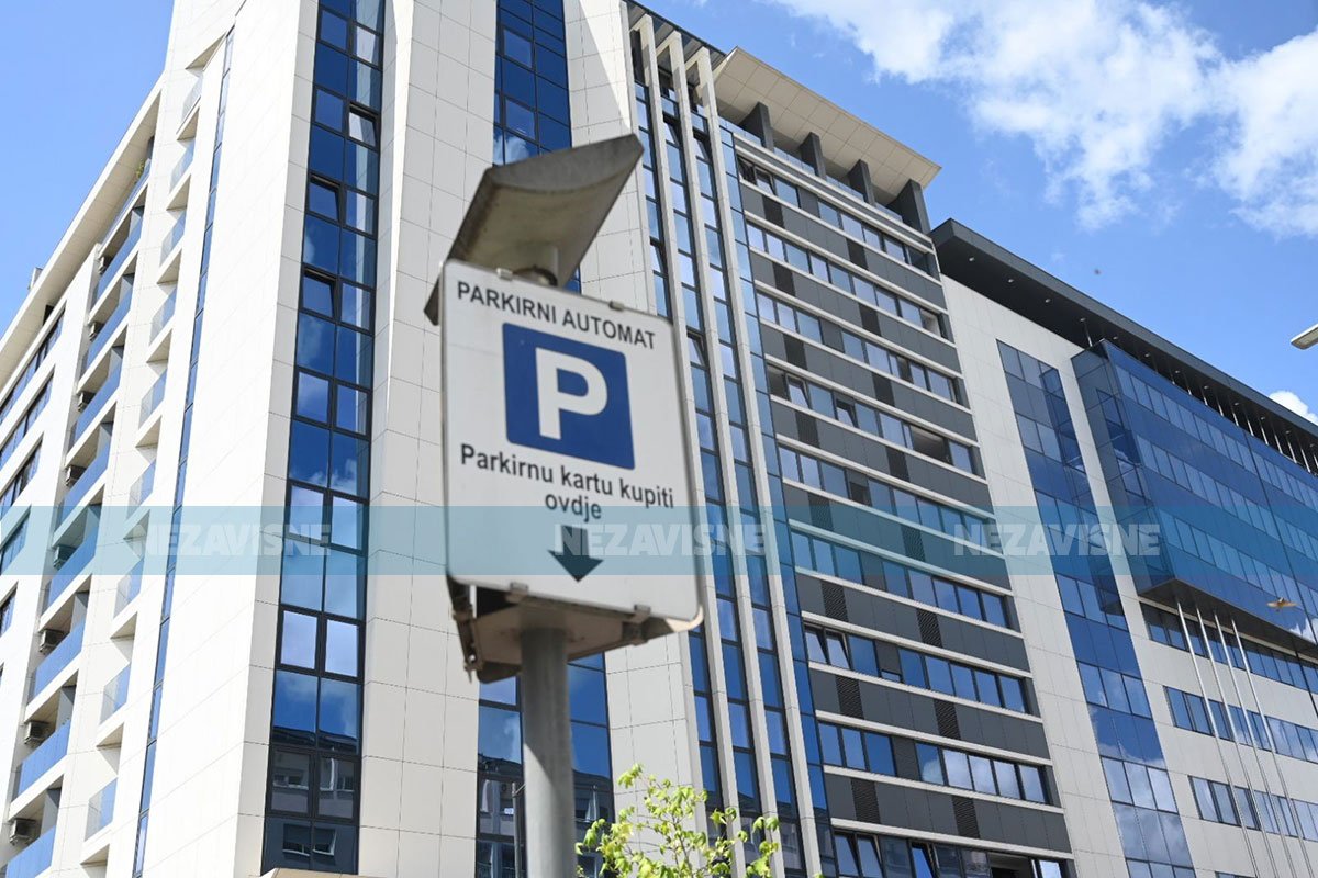 Kupovina zgrade „Grand trade“ nije propala, ali je posao otežan