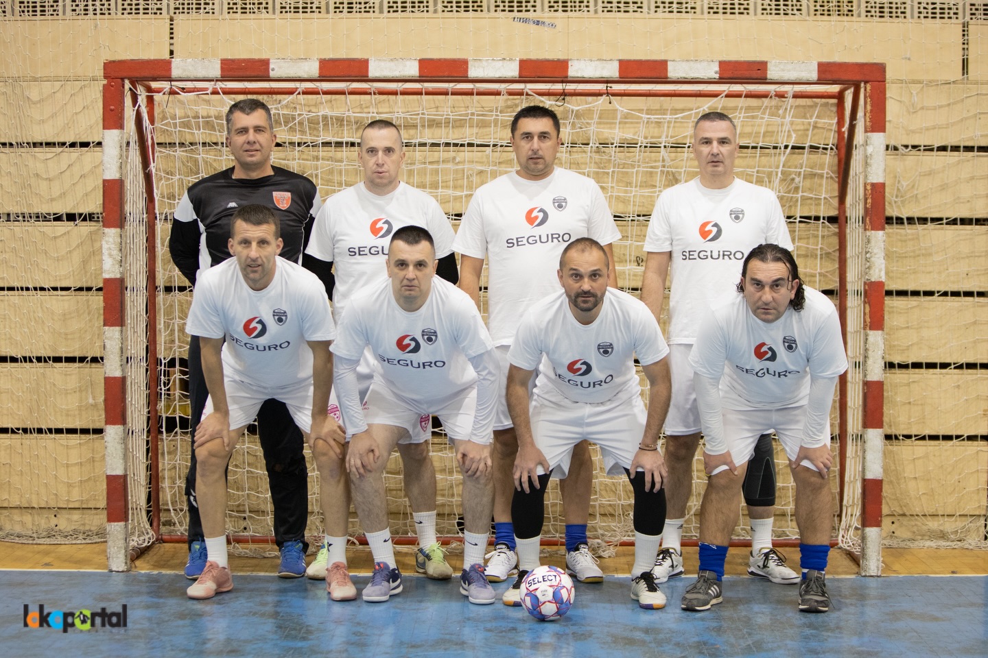 Gatačkoj Metohiji veteranski komšijski derbi Gatačkoj Metohiji veteranski komšijski derbi