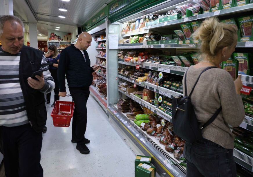 Od 1. januara CIJENE SKAČU u nebo: Građani se nadaju da će izborna godina zaustaviti velika poskupljenja