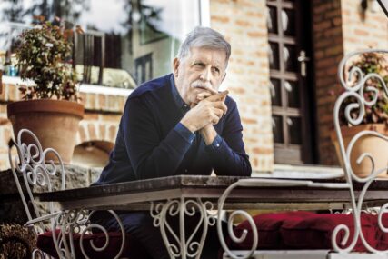 Pecine crtice: Legendarni muzičari koji žive bez droge