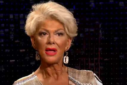 Bila je slavna rukometašica, sada radi u pekari: Otkriveno kolika je penzija Cece Kitić, suma koja će vas ostaviti bez riječi Bila je slavna rukometašica, sada radi u pekari: Otkriveno kolika je penzija Cece Kitić, suma koja će vas ostaviti bez riječi