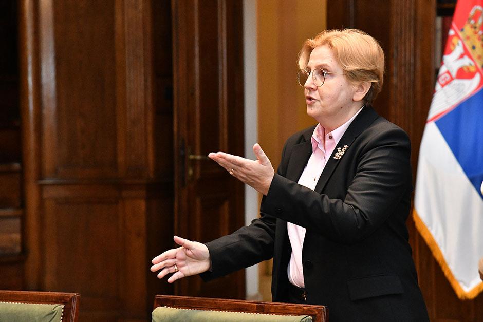 Dolovac prekinula ćutanje: Odgovorila Uglješi Mrdiću