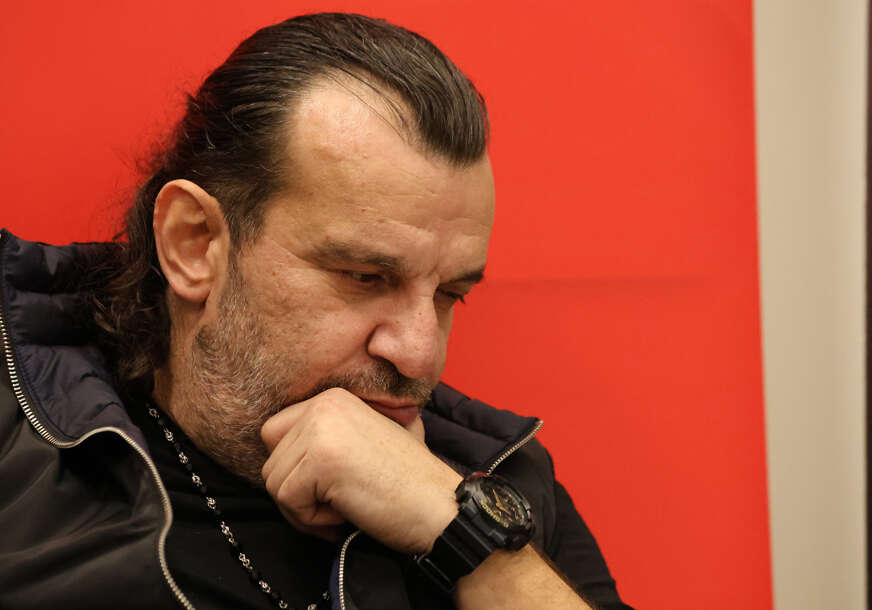 Škola u Banjaluci ostala bez 40.000 KM: OTKAZAN KONCERT Ace Lukasa, novac htio pokloniti u HUMANITARNE SVRHE Škola u Banjaluci ostala bez 40.000 KM: OTKAZAN KONCERT Ace Lukasa, novac htio pokloniti u HUMANITARNE SVRHE