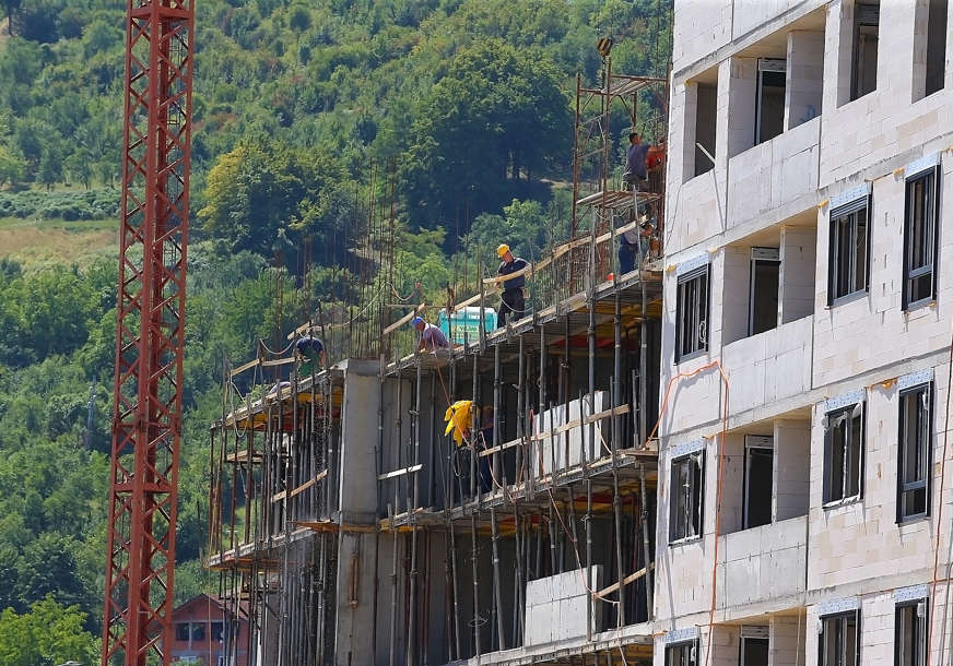 Kupci stanova IZVLAČE NAJDEBLJI KRAJ: Poskupljenje bakra i aluminijuma na svjetskom tržištu povećava troškove proizvodnje u Srpskoj