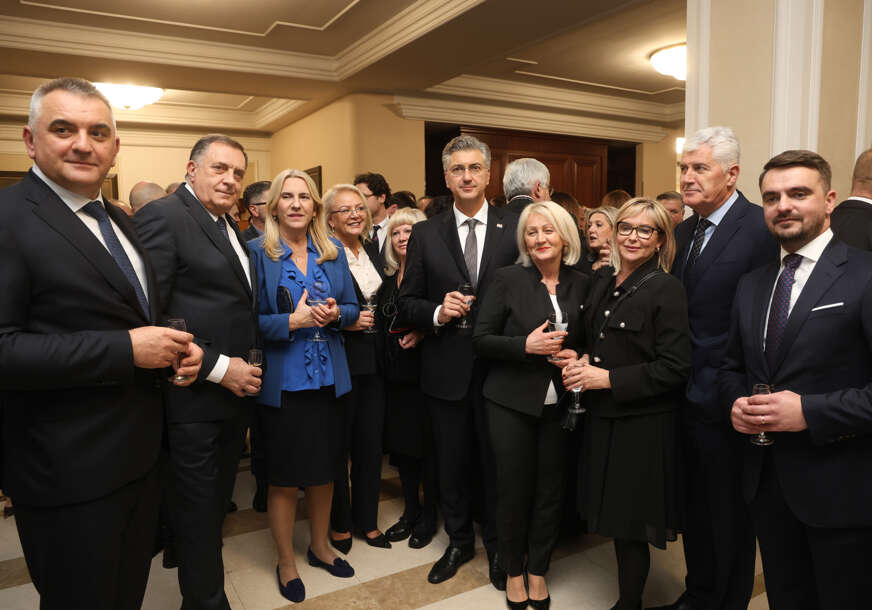 Zagreb im BLIŽI od Beograda: Vodi li vlast u Republici Srpskoj OTVORENU PROHRVATSKU politiku Zagreb im BLIŽI od Beograda: Vodi li vlast u Republici Srpskoj OTVORENU PROHRVATSKU politiku