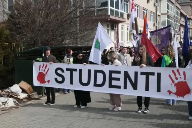 Danas protest studenata u Novom Pazaru: „Ili oni ili mi“