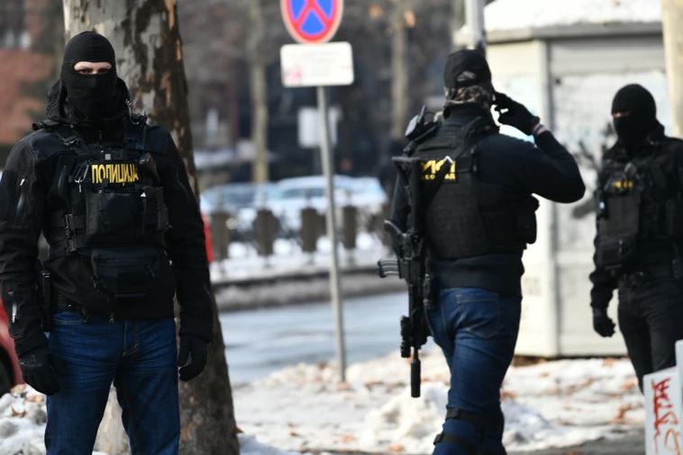 U BURETU KRIO VIŠE OD 2 TONE DROGE Velika akcija u Srbiji, uhapšen narko-diler zbog robe čija vrijednost iznosi 350.000 evra