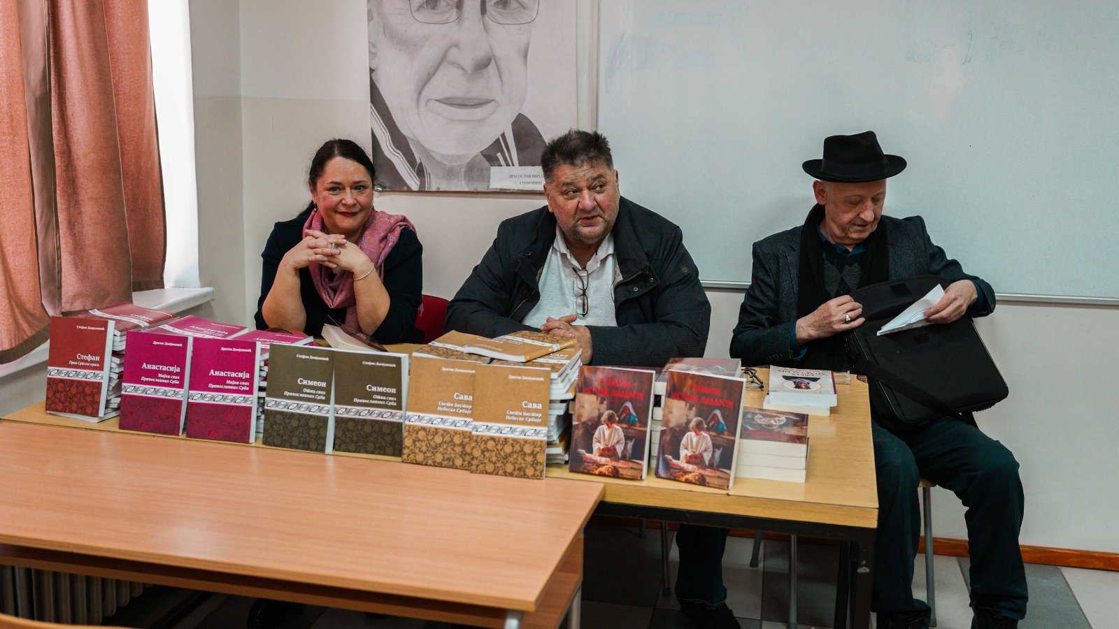 U susret i u čast Savindana u Loznici Loznici veliki duhovno -kulturni događaj: Tajne Isusove mladosti pred Jadranima U susret i u čast Savindana u Loznici Loznici veliki duhovno -kulturni događaj: Tajne Isusove mladosti pred Jadranima