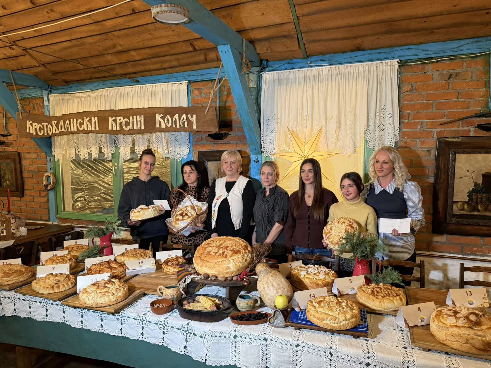 Velika krstovdanska manifestacija u „Sunčanoj reci“ na Drini: Najljepši krsni kolač Radmile Šobo iz Zvornika