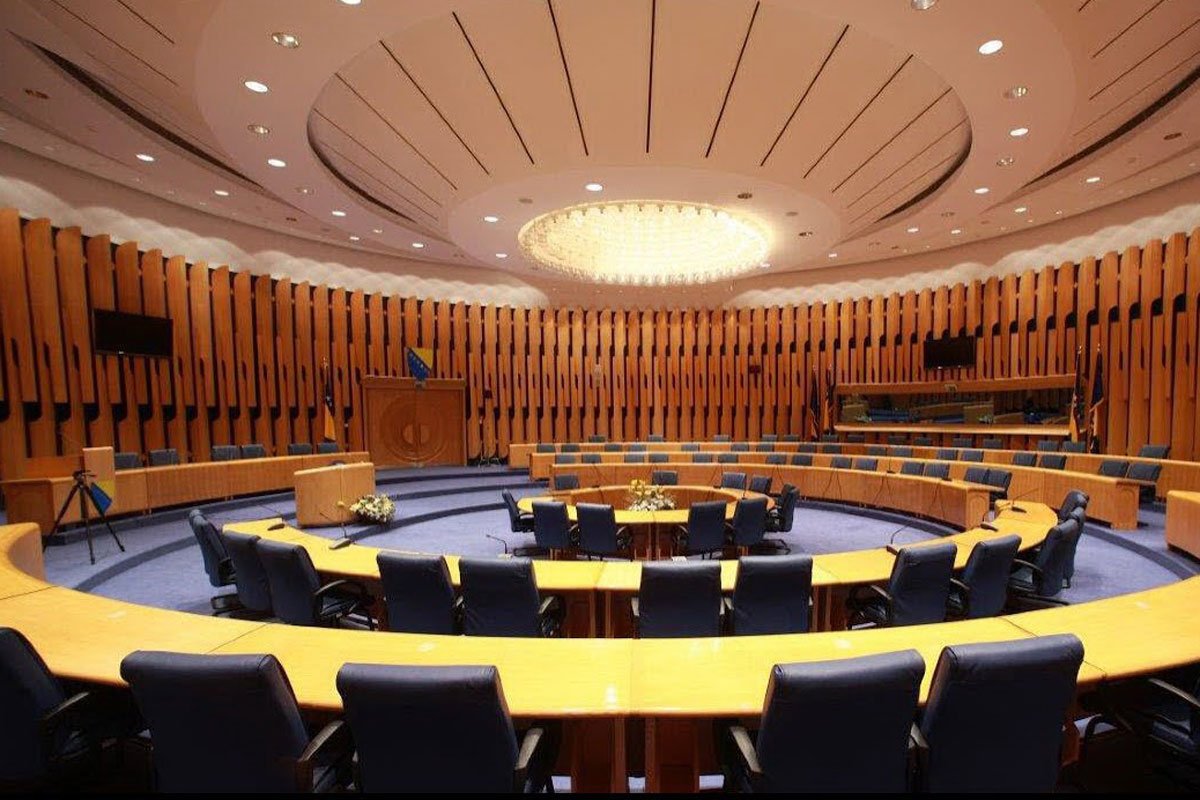 Zakazana sjednica Doma naroda: Na dnevnom redu stotine tačaka