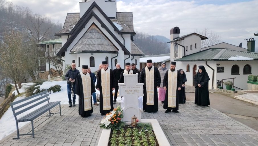 POMEN ČUVENOM EPISKOPU SPC: NEZABORAVNI LAVRENTIJE POMEN ČUVENOM EPISKOPU SPC: NEZABORAVNI LAVRENTIJE