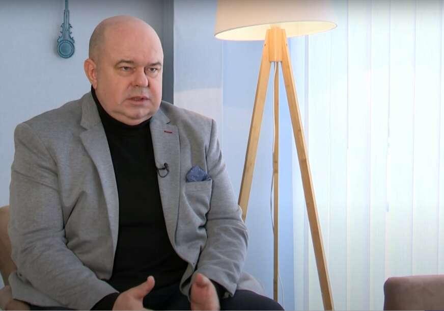 “Ukinuta je demokratija” Ostavka Minića prošla bez rasprave, Blagojević tvrdi da je prekršen Ustav RS