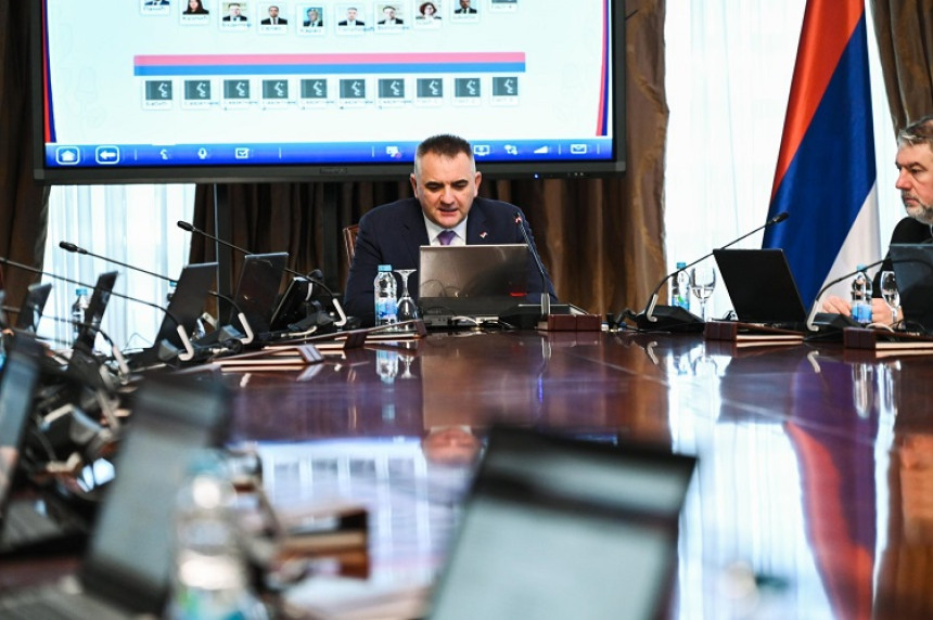 SNSD-ova vlada desetine miliona maraka daje za kupovanje glasova