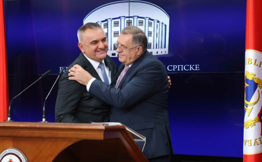 Smjenom Viškovića i postavljanjem kuma Minića, Dodik napravio pravni haos u Republici Srpskoj