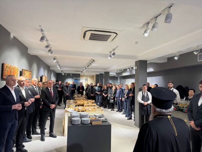 Iguman Danilo Pavlović: “Obnavljajući manastir Žitomislić obnavljali smo sebe” Iguman Danilo Pavlović: “Obnavljajući manastir Žitomislić obnavljali smo sebe”