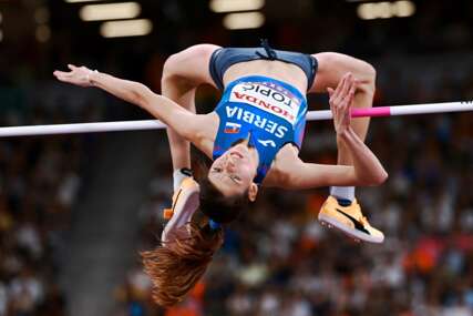 Ispisala novu istoriju: Angelina Topić oborila nacionalni rekord i „uskočila“ u elitni atletski klub Ispisala novu istoriju: Angelina Topić oborila nacionalni rekord i „uskočila“ u elitni atletski klub