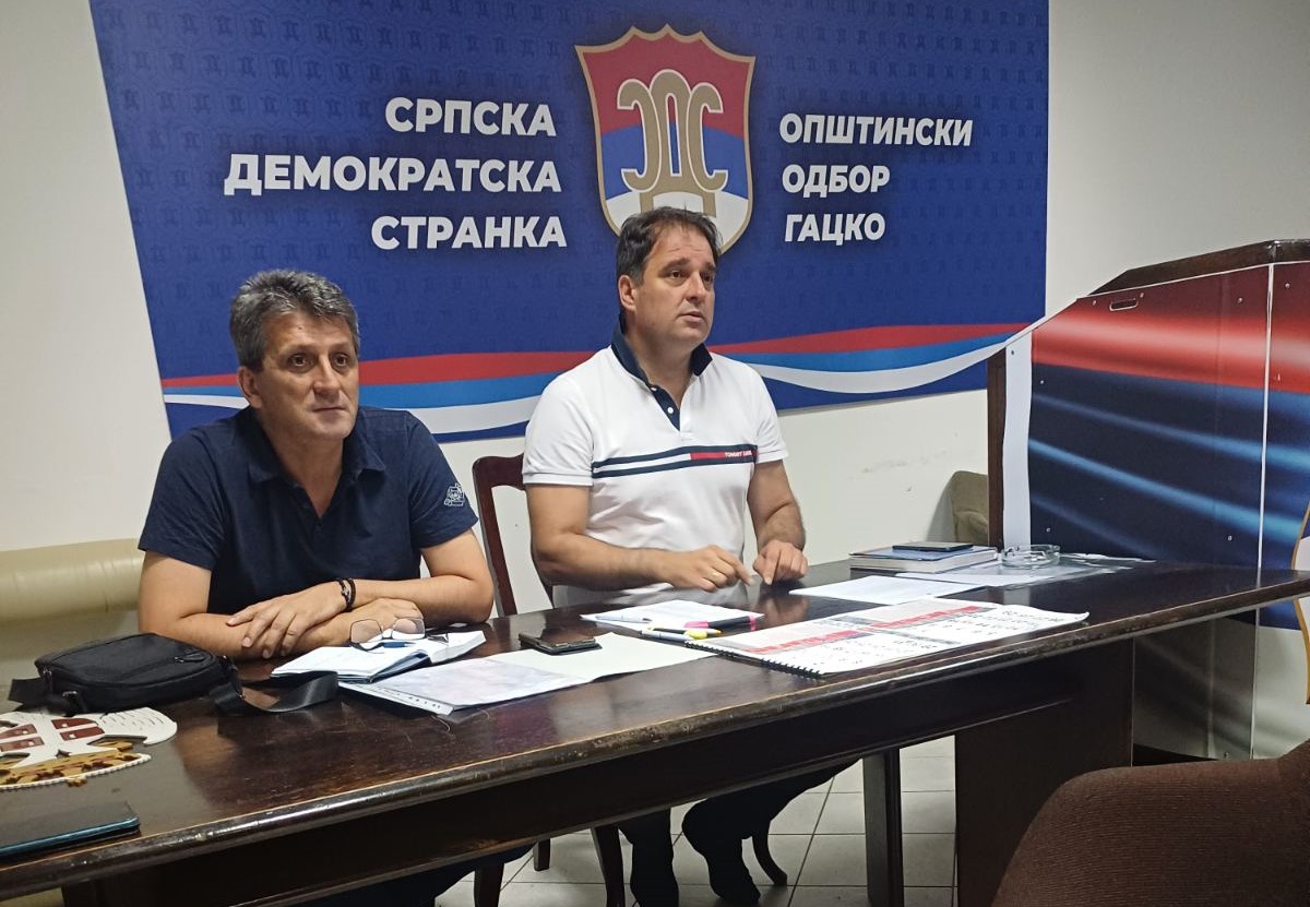 SDS Gacka preispituje koaliciju sa DNS-om