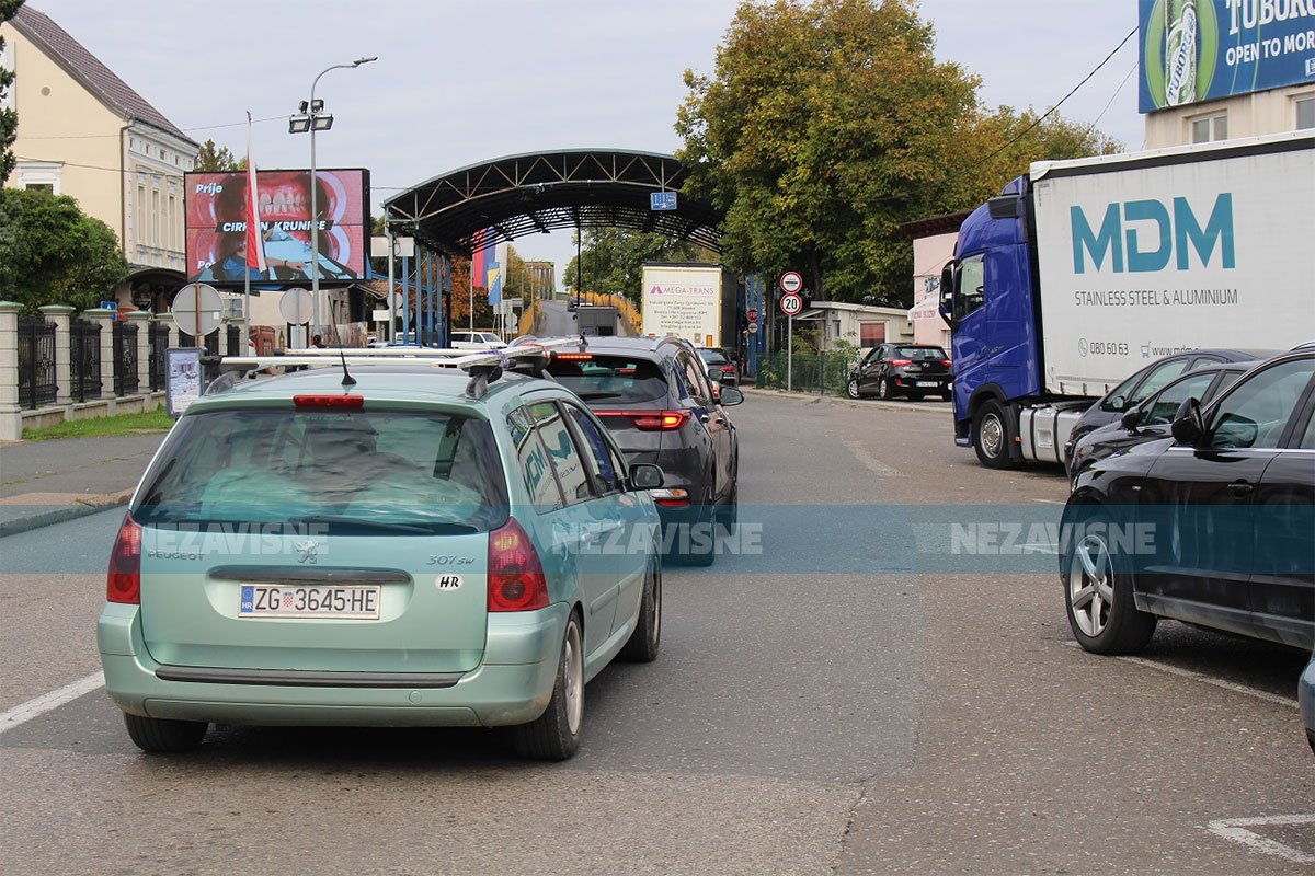 Da li dolazi kraj velikim gužvama na granici: Suspenduje se EES?