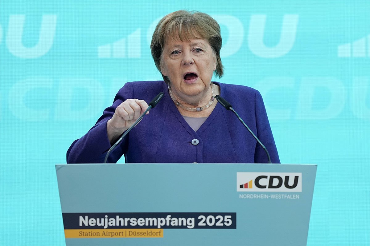 Angela Merkel se vraća u politiku?