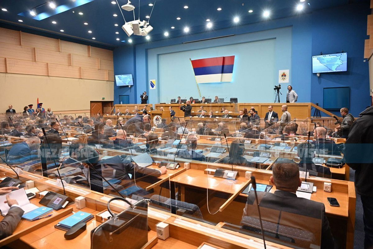 Zasjedanje Narodne skupštine Republike Srpske, nije usvojen dnevni red Zasjedanje Narodne skupštine Republike Srpske, nije usvojen dnevni red