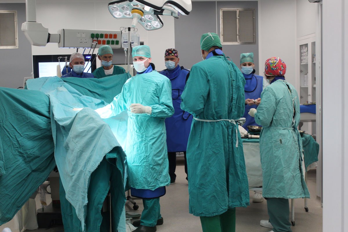 Istorijski dan za novu bolnicu u Trebinju: Pacijenti ne mogu čekati (VIDEO) Istorijski dan za novu bolnicu u Trebinju: Pacijenti ne mogu čekati (VIDEO)