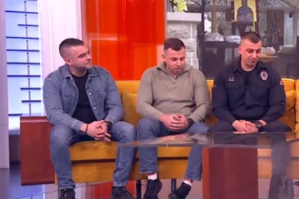 „Cilj nam je da prikupimo što više novca“ Policajci KREĆU NA HODOČAŠĆE dugo 480 kilometara, pješice od Beograda do Ostroga za liječenje Sofije i Feđe „Cilj nam je da prikupimo što više novca“ Policajci KREĆU NA HODOČAŠĆE dugo 480 kilometara, pješice od Beograda do Ostroga za liječenje Sofije i Feđe