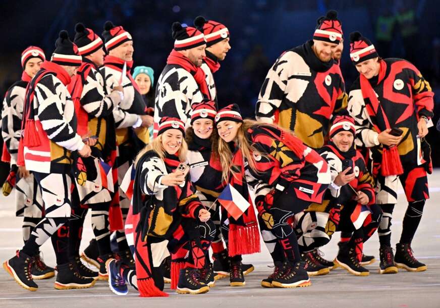 Modna revija na ZOI: Da se obučete kao američki olimpijac morate iskeširati 5.000 dolara