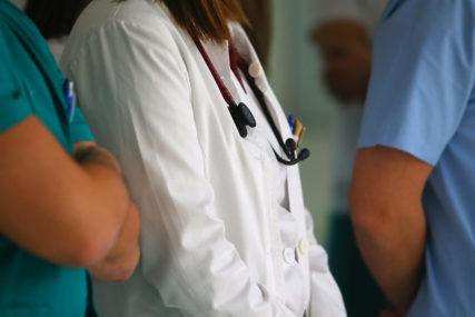 „Stanje alarmantno“ Zdravstveni sistem potresaju PREKVALIFIKACIJE I MANJAK SESTARA, evo kakvu inicijativu pokreću sindikati „Stanje alarmantno“ Zdravstveni sistem potresaju PREKVALIFIKACIJE I MANJAK SESTARA, evo kakvu inicijativu pokreću sindikati
