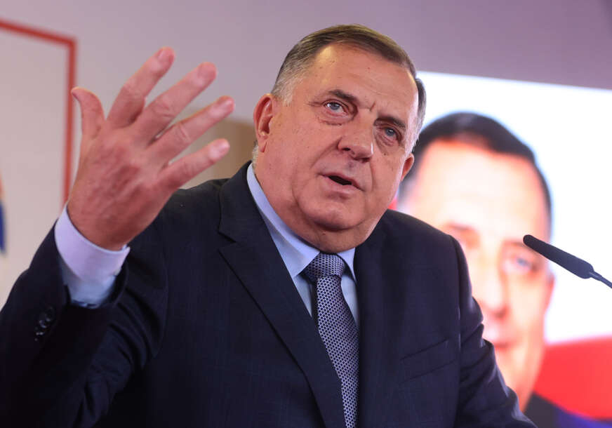 NIŠTA CIK, SAMO RIK Dodik izvlači iz rukava Izborni zakon Republike Srpske NIŠTA CIK, SAMO RIK Dodik izvlači iz rukava Izborni zakon Republike Srpske