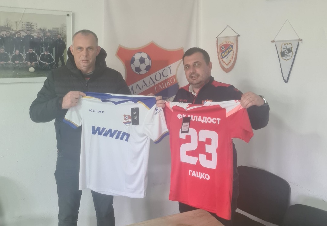 „WWin“ nastavlja podršku sportu: Donacija FK „Mladost“ u Gacku