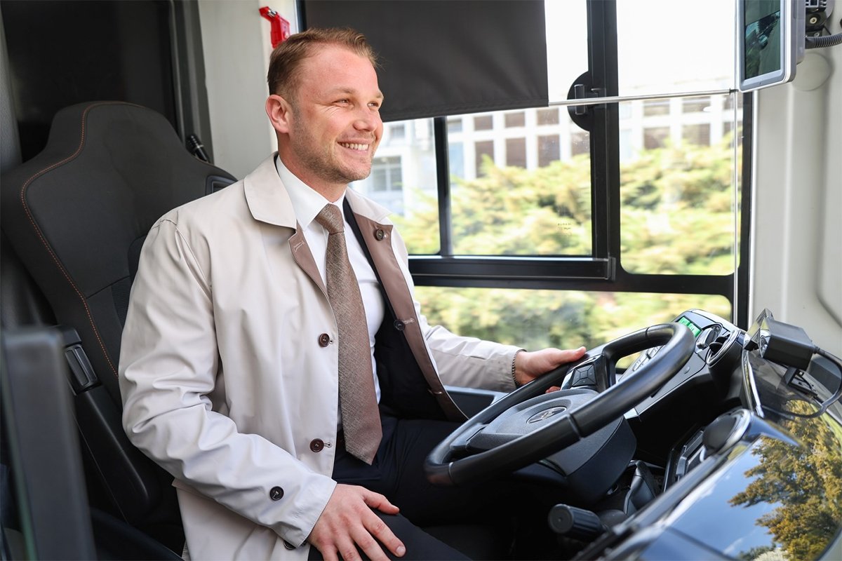 Stanivuković najavio: Banjaluka dobija električne autobuse i tramvaje (VIDEO)