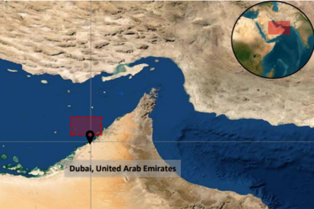 Iran pogodio kuvajtski tanker, prevozio dva miliona barela nafte (FOTO) Iran pogodio kuvajtski tanker, prevozio dva miliona barela nafte (FOTO)