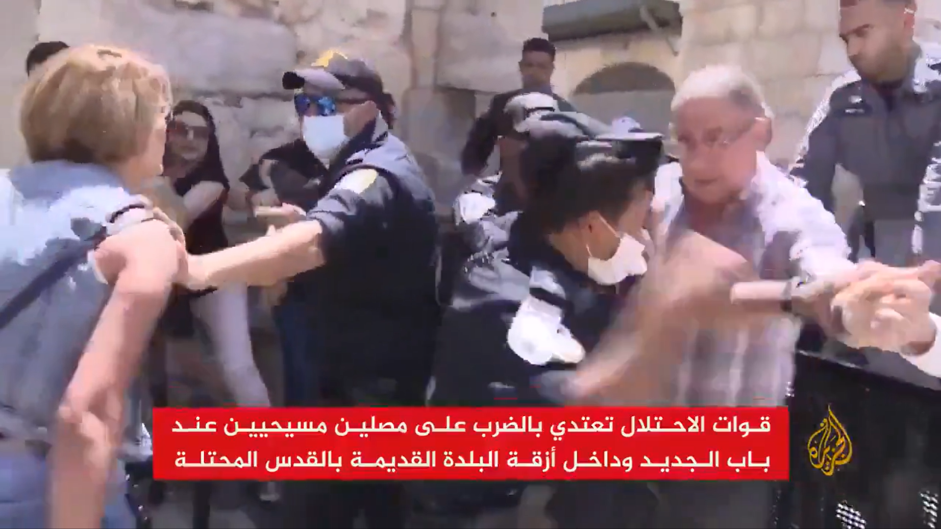 Izraelska policija napala hrišćane kod crkve Hristovog groba (VIDEO)