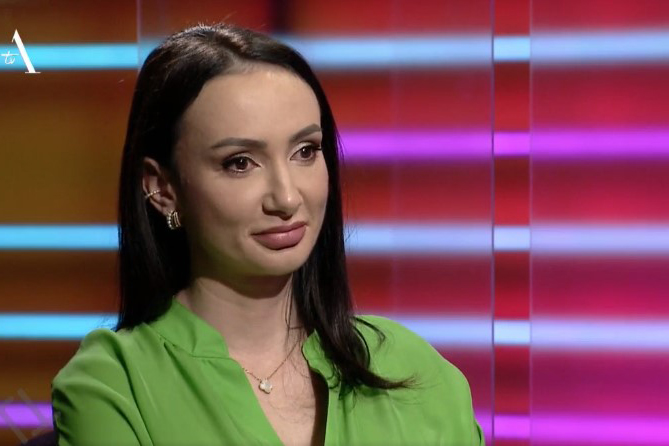 „Eksperti za sve i svašta“ Gorica Dodik o kritikama zaduženja Srpske i promašenim prognozama, pa podsjetila opoziciju na stare tvrdnje „Eksperti za sve i svašta“ Gorica Dodik o kritikama zaduženja Srpske i promašenim prognozama, pa podsjetila opoziciju na stare tvrdnje